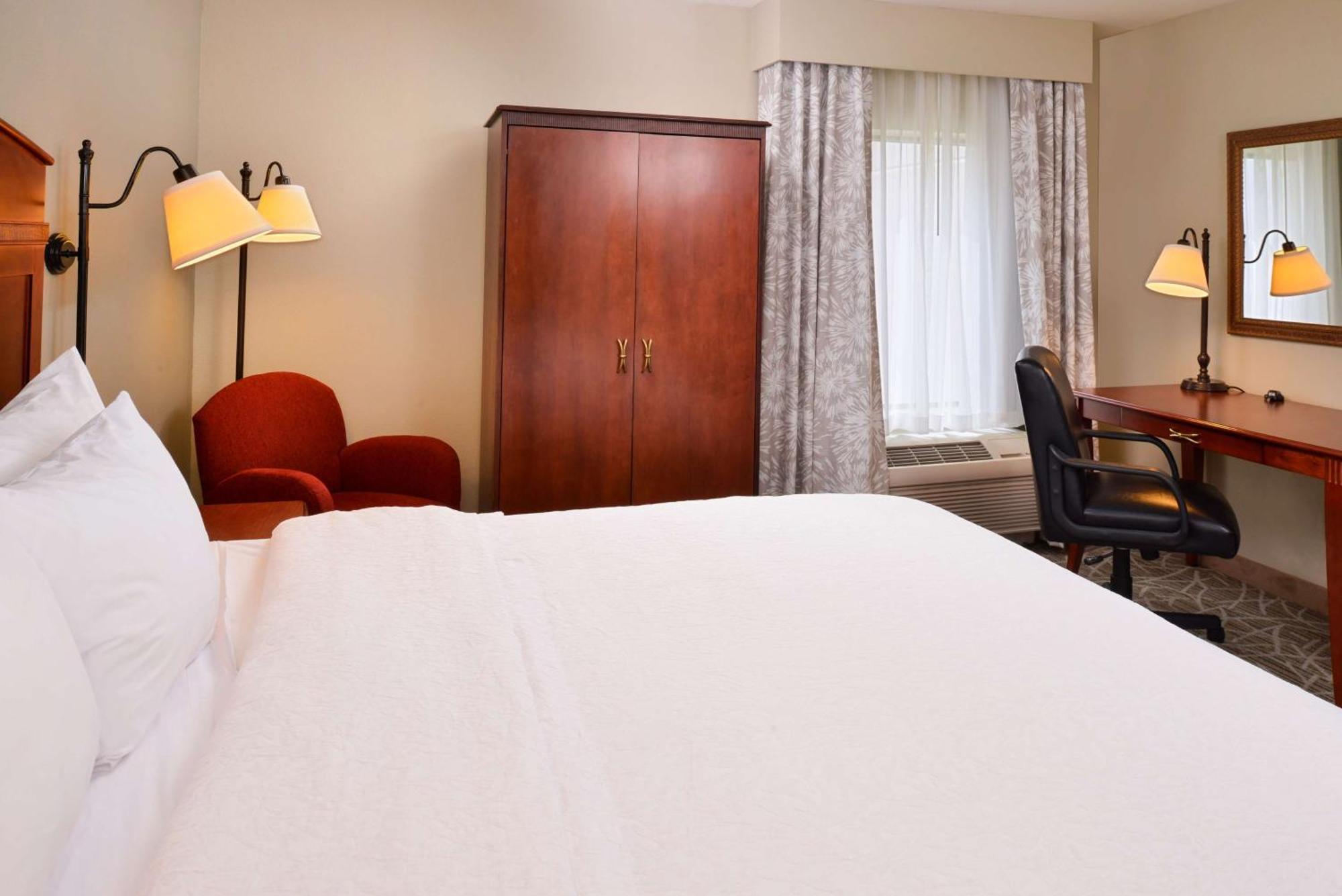 Hampton Inn Litchfield Exterior foto