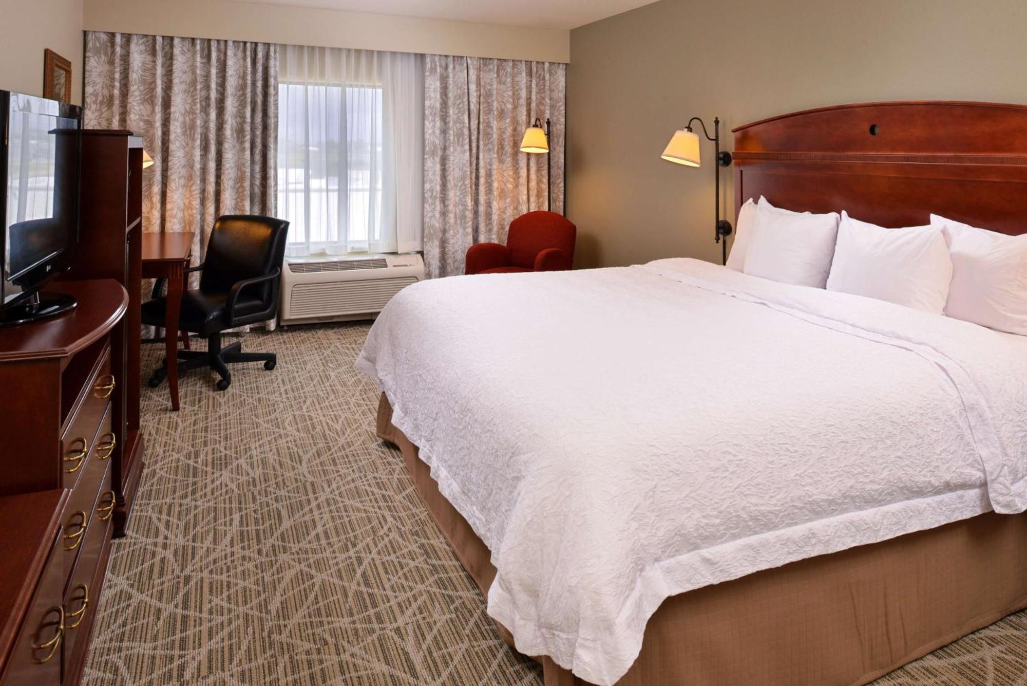 Hampton Inn Litchfield Exterior foto