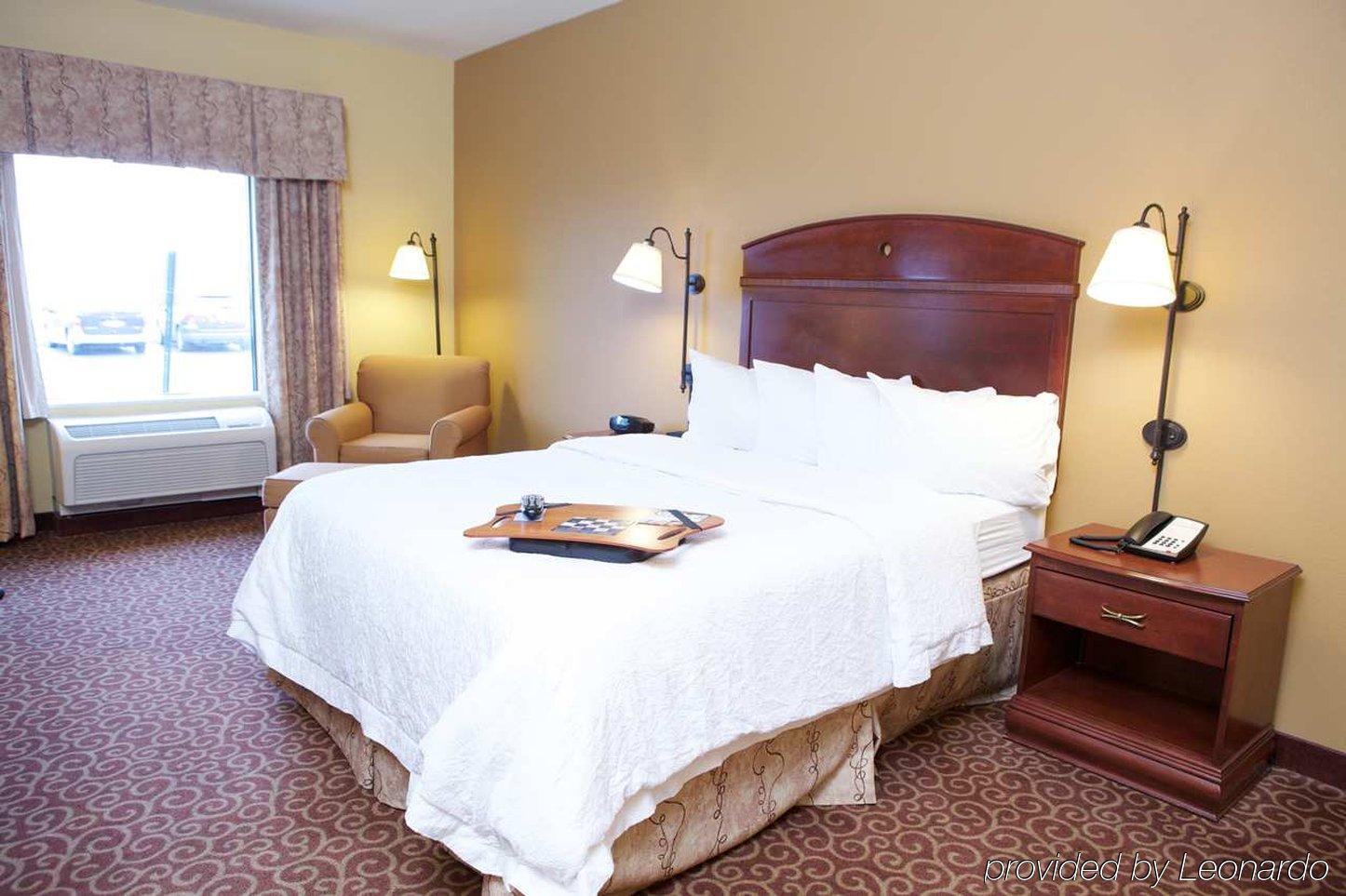 Hampton Inn Litchfield Exterior foto