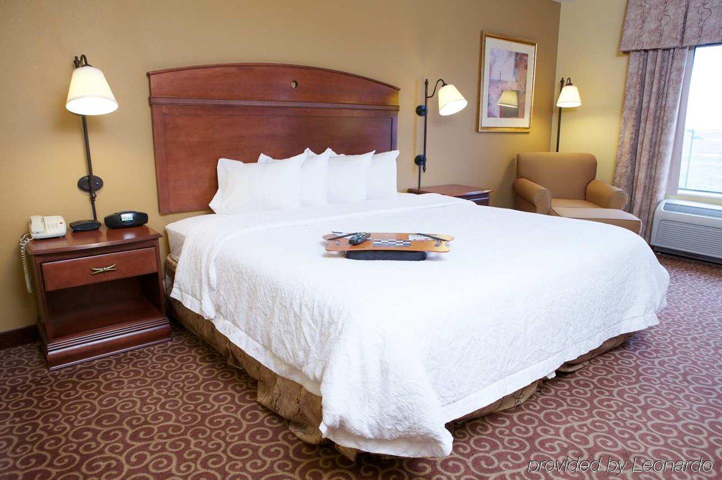 Hampton Inn Litchfield Exterior foto