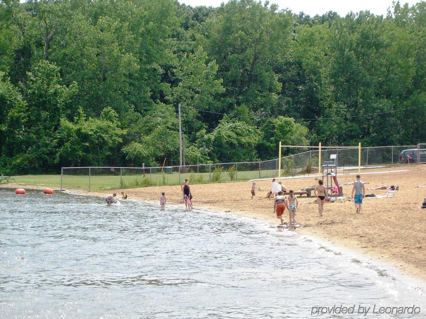 Hampton Inn Litchfield Einrichtungen foto