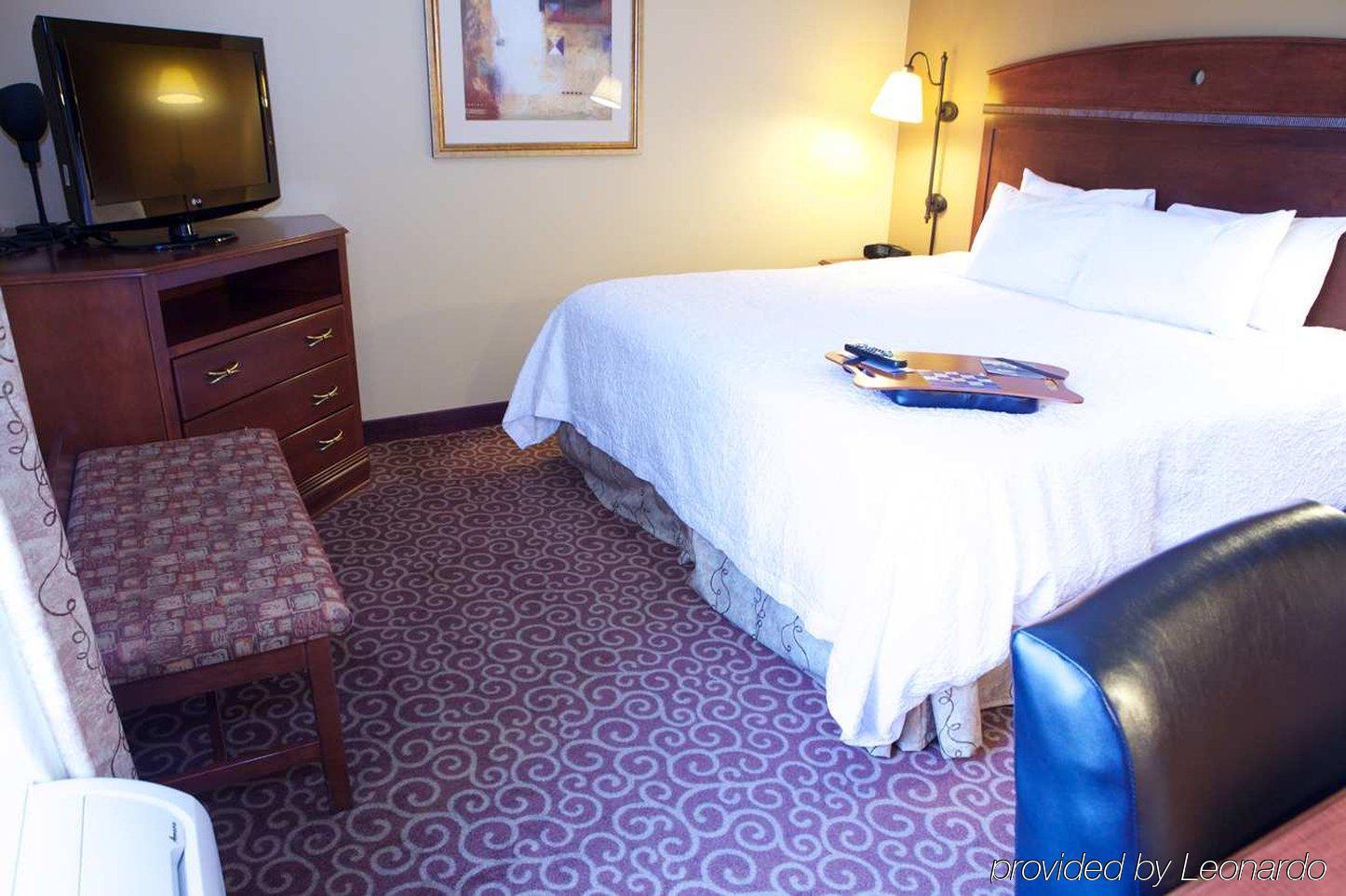 Hampton Inn Litchfield Exterior foto